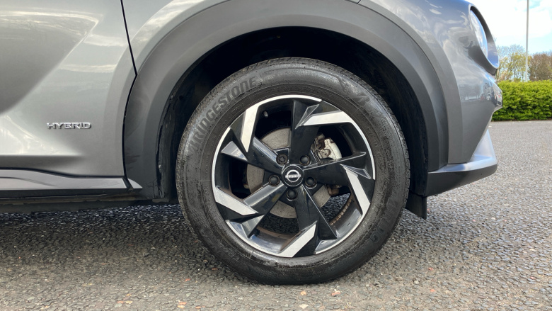 Nissan Juke 1.6 Hybrid N-Connecta 5dr Auto Hybrid Hatchback